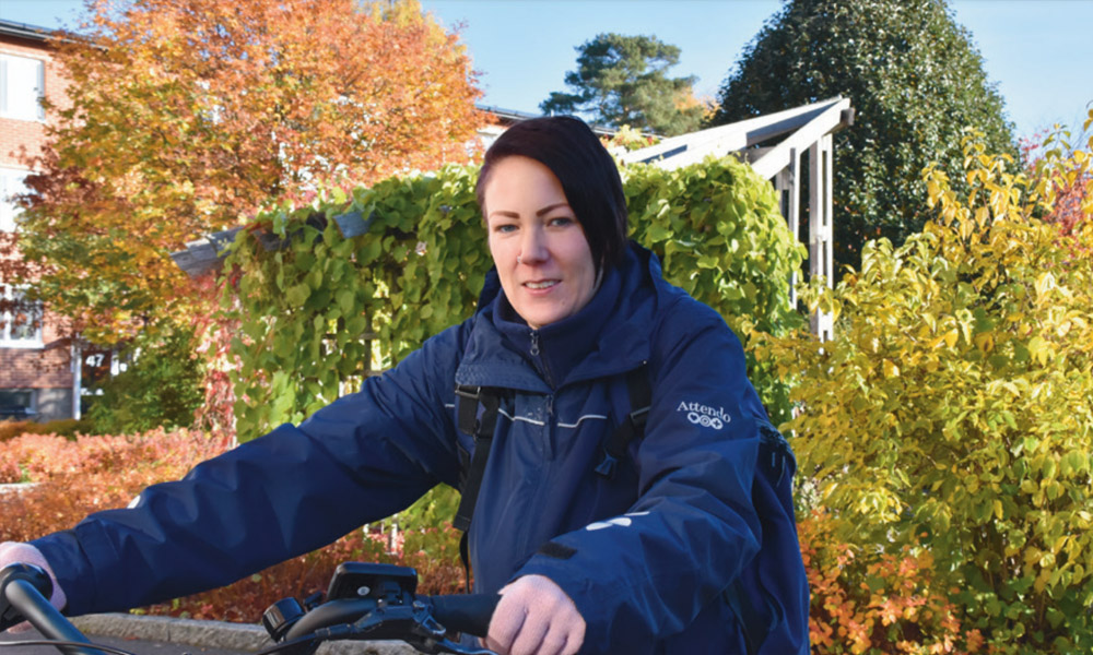 ”Man blir ju liksom kompisar!” – Kicki har varit en hjälpande hand åt Karin i flera år.